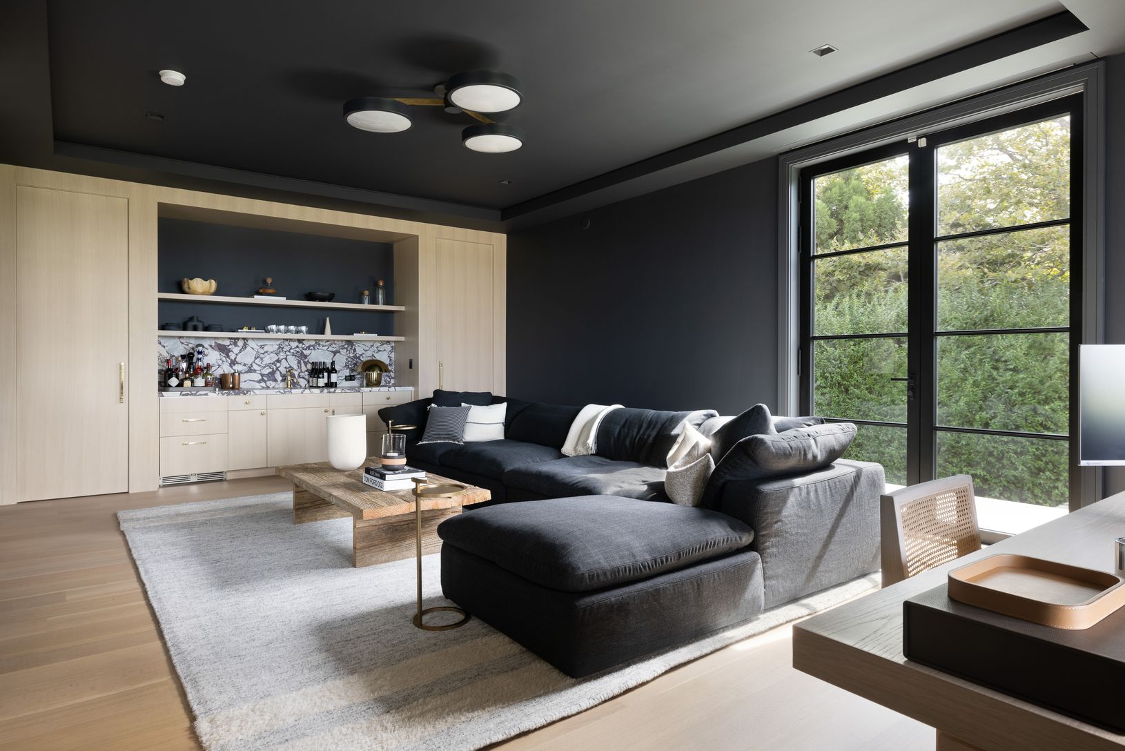  Den/Office/Built in Bar