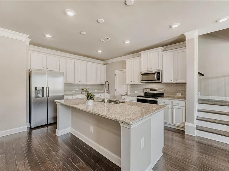 2527R Pearl Ridge Trce — Photo 11