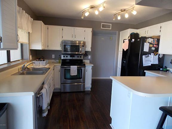 4th image of 8844 W Diana Ave