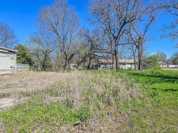 S B St, Eufaula, OK 74432