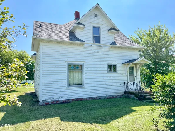 108 5th St, Kathryn, ND 58049
