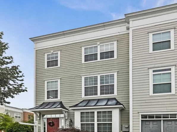11718 Leesborough Cir, Silver Spring, MD 20902
