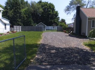2415 Harrison Ave, Rochester Hills, MI 48307