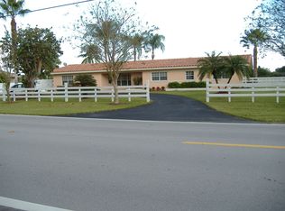 11705 SW 102nd Ave, Miami, FL 33176