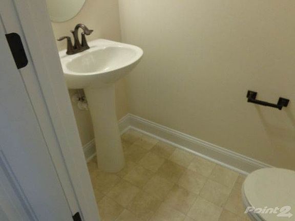 142 WF - Half Bath .jpg