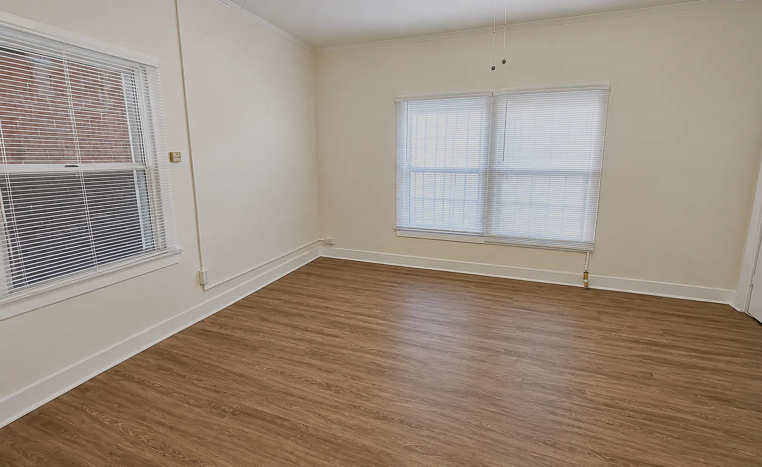 Studio, 400 sqft, $1,250 — Photo 2