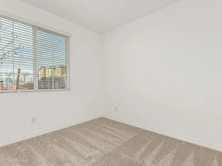 25 Barbara Ln #31 — Photo 27