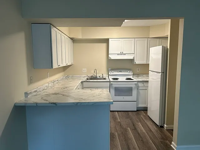 253 Keystone Drive - 2 — Photo 1