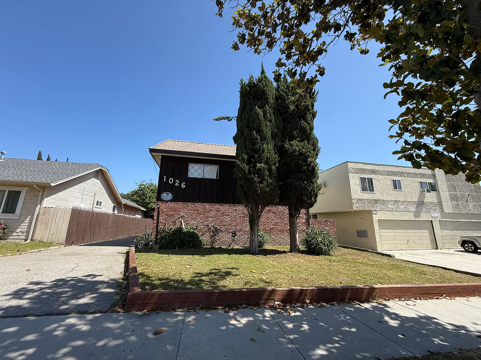 2 bed, 1.5 bath, $2,350 — Photo 3