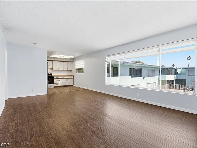 1700 Rexford Dr #209 — Photo 17