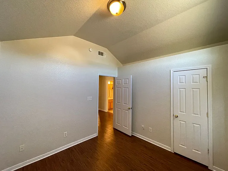 257 English Ln — Photo 15
