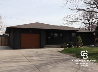 1710 Old Manor Rd, Garden City, KS 67846
