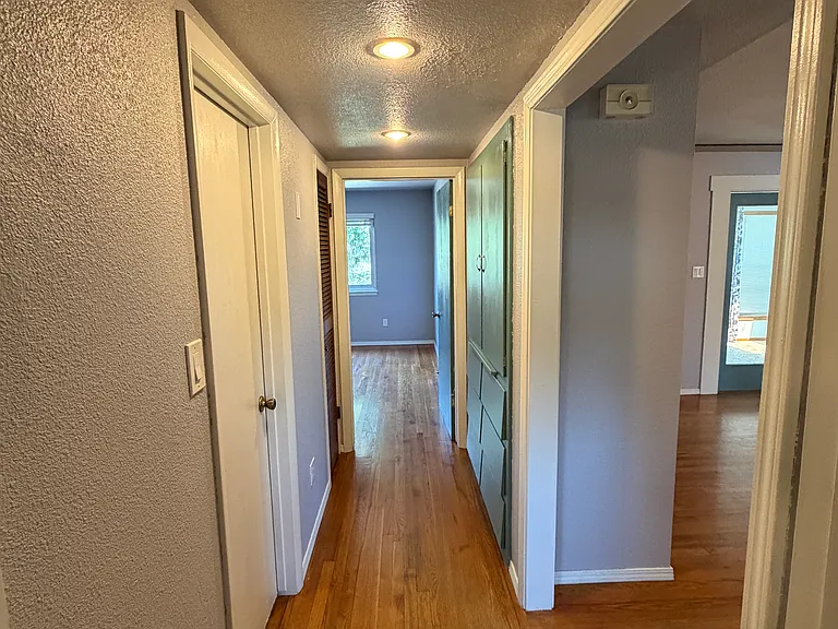 5926 Sierra Dr — Photo 14
