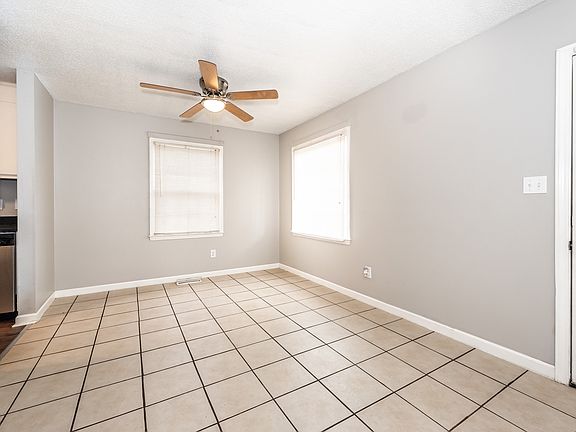 4th image of 1209 Hooper Ave