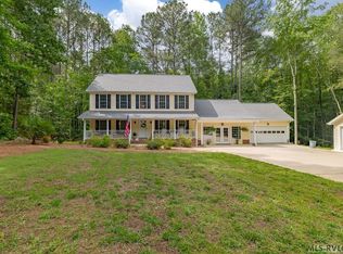 261 Old Blacksmith Rd, Bracey, VA 23919