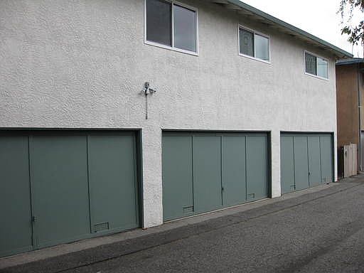 4th image of 1575 Mendenhall Dr APT 4