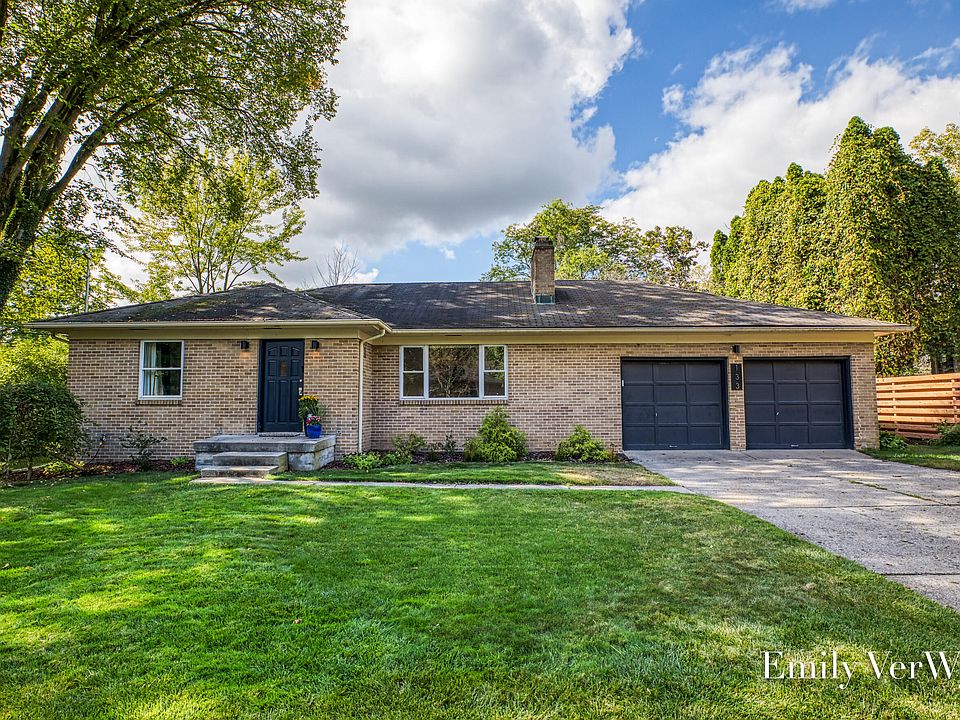 1st image of 133 Rexford Dr SE