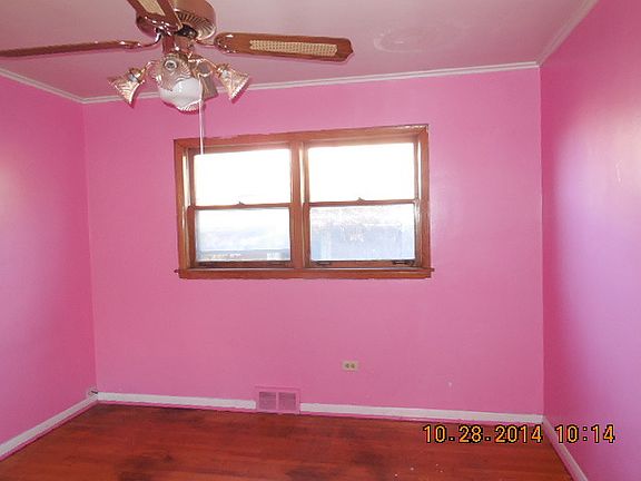 4th image of 14434 Emerald Ave