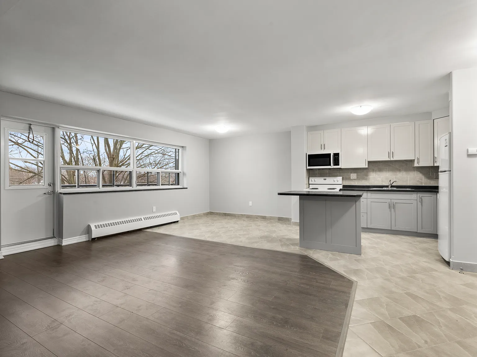 473 Linwell Road — Photo 3
