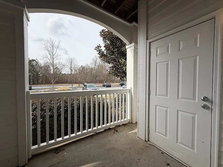 Wesley Kensington Apartments at Stonecrest — Photo 163