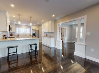 6 Reddy Ave, Hyde Park, MA 02136