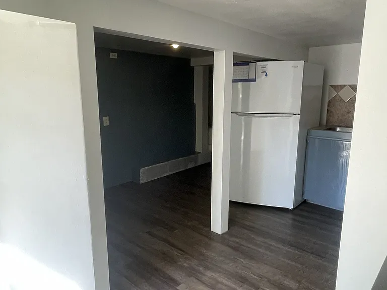 2141 Harrison Ave #1 — Photo 3