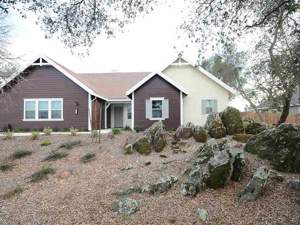 1st image of 8796 Port Dr