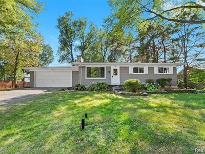 580 Colebrook Dr, Troy, MI, 48083
