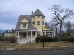 2nd image of 196 Walnut St