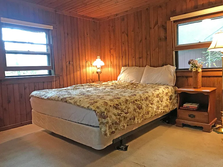 208 Harvard Ave — Photo 11