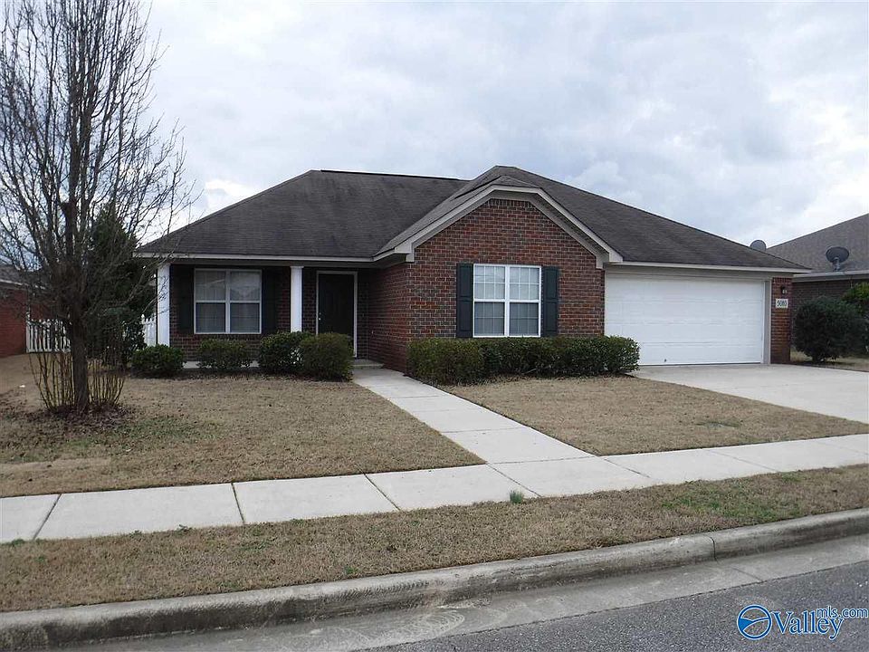 1st image of 5010 Blakemore Dr SE