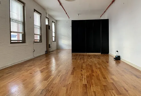 Rented by Carnegie Management Inc | media 3