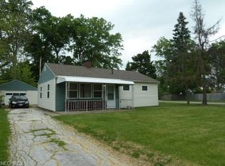 2469 E 42nd St, Lorain, OH 44055
