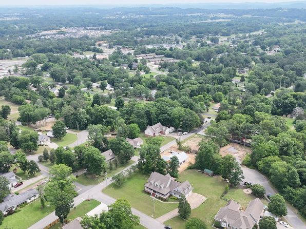3100 Westside Country Dr, Fort Oglethorpe, GA 30742
