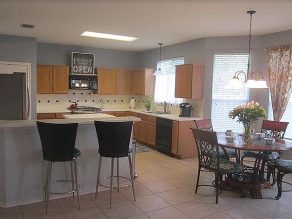 Counter and Breakfast