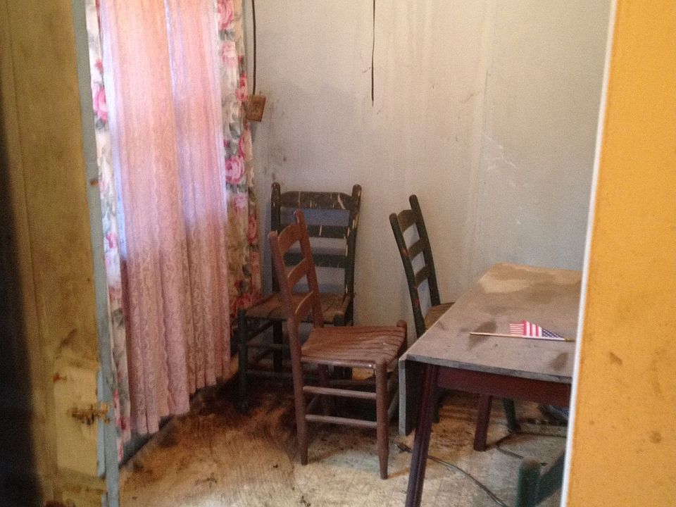 1st image of 240 W Glendale Ave