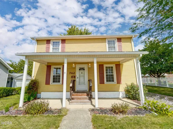 742 E 4th St, Delphos, OH 45833