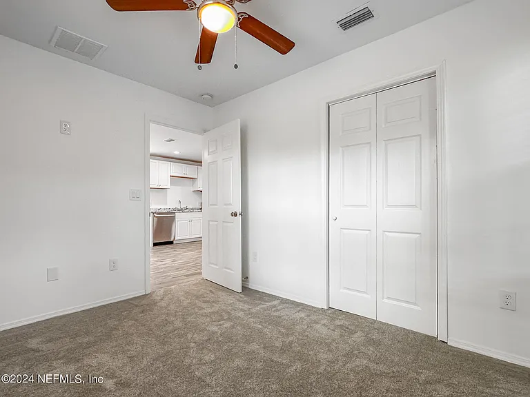 2220 Flesher Ave — Photo 19