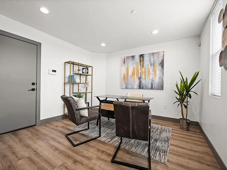 SUR17 Townhomes — Photo 7