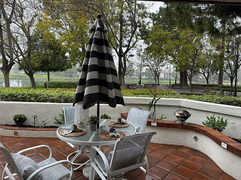 1 Brisa Del Lago — Photo 24