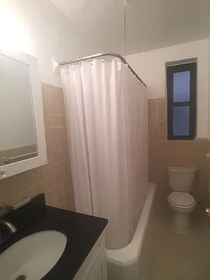 Rented by Sovereign Associates | media 11