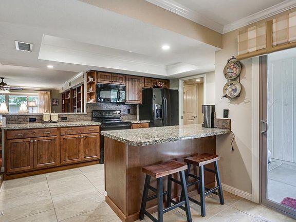 4th image of 12627 W Castle Rock Dr