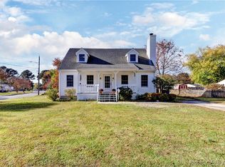 40 Twig Ln, Newport News, VA 23608