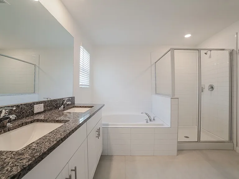 7230 Spring Snowflake Ave — Photo 12