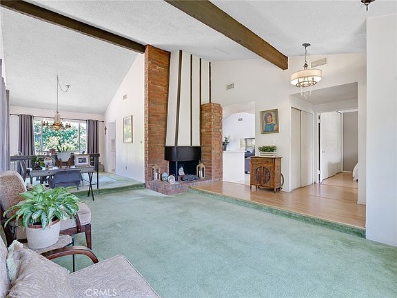 4th image of 16443 Canelones Dr