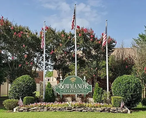 Bowmanor Garden Apartments Photo 1