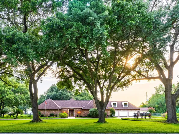 1715 Avenue D, Katy, TX 77493