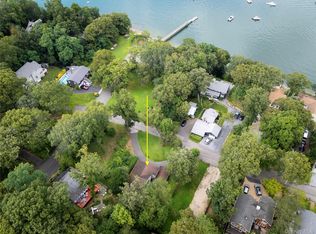 44 Chestnut Ave, Setauket, NY 11733