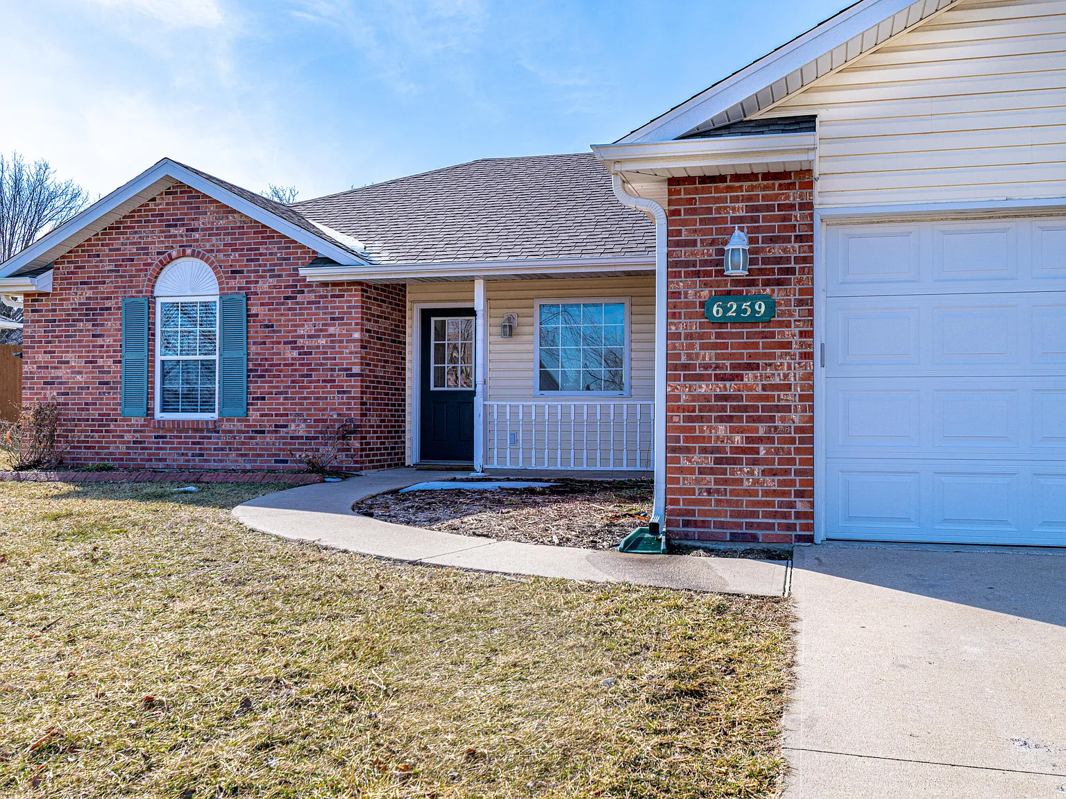 3 bed, 2.0 bath, 1513 sqft, $1,750 — Photo 3