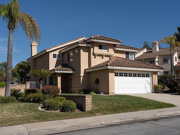 2nd image of 840 S Orchid Ln
